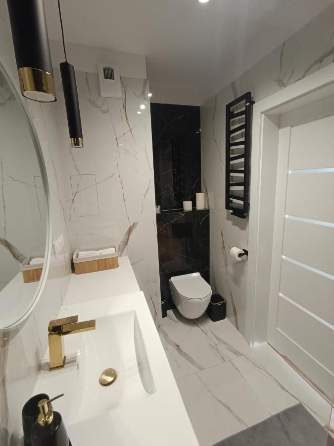 Apartament Nr15 Z Parkingiem Podziemnym Torun Exterior foto
