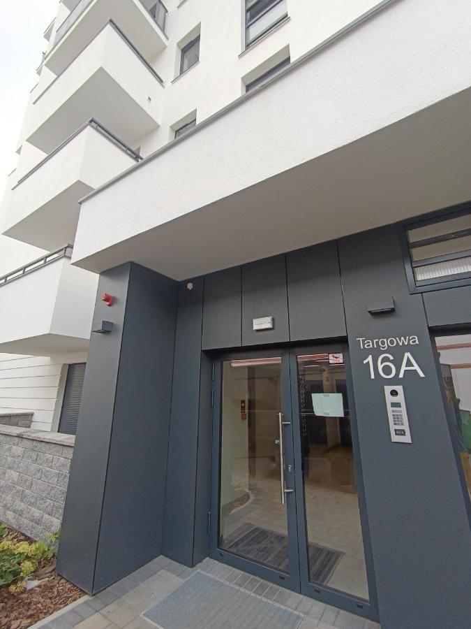 Apartament Nr15 Z Parkingiem Podziemnym Torun Exterior foto